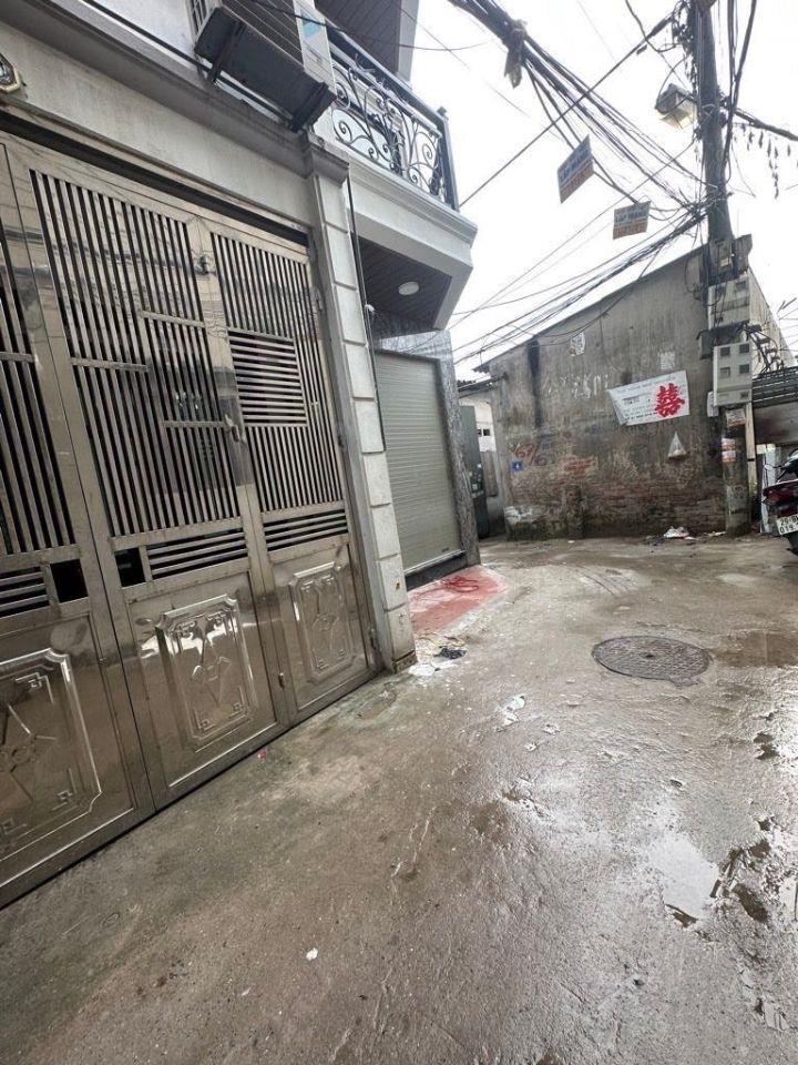 Bán nhà nam dư 5 tầng long lanh lô góc 100M ra phố hoàng mai