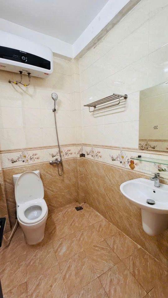 Bán nhà mặt phố yên lạc 5 tầng ô tô tránh kinh doanh hai bà trưng