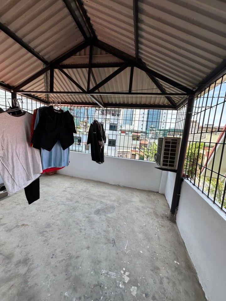 Bán nhà lê thanh nghị 5 tầng dân xây 10M ô tô tránh hai bà tưng