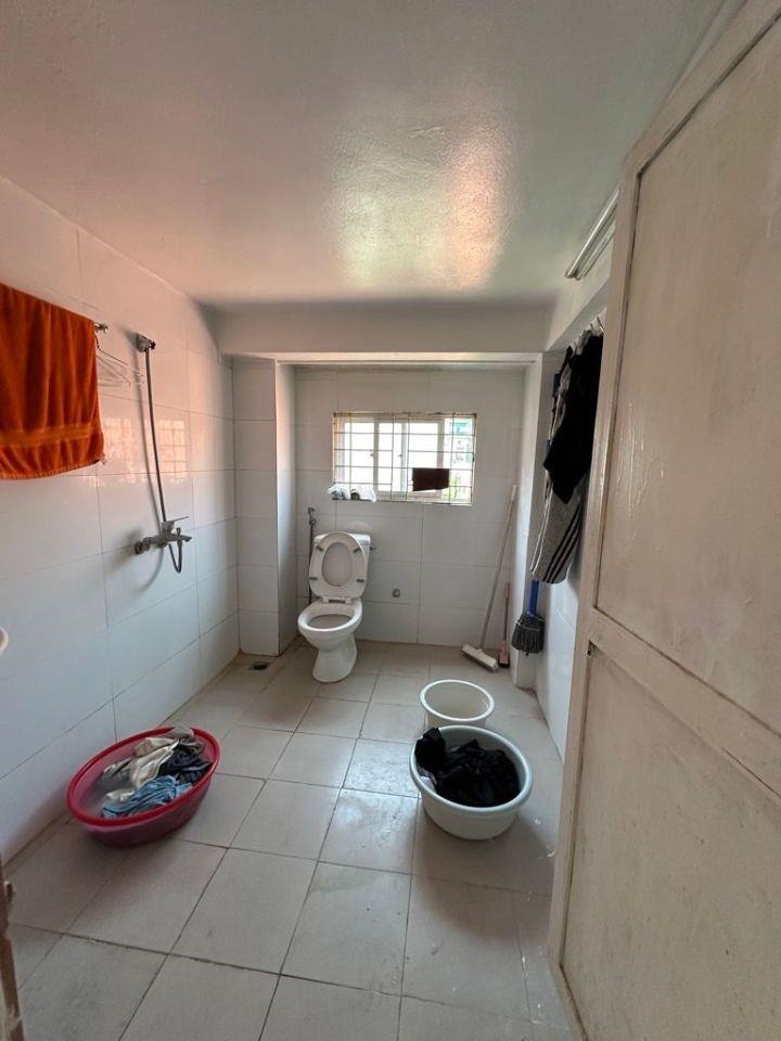 Bán nhà lê thanh nghị 5 tầng dân xây 10M ô tô tránh hai bà tưng