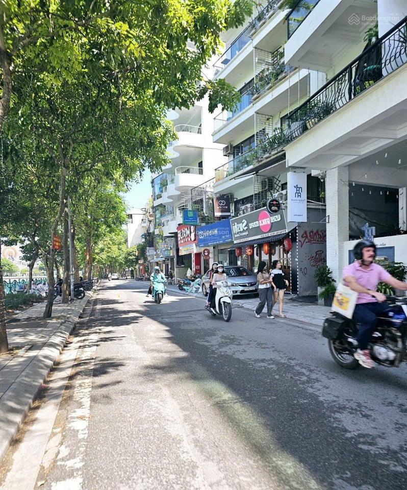 Bán siêu phẩm nhà mặt phố nhật chiêu tây hồ, gần 2 con rồng, view hồ, vỉa hè, dt 90m