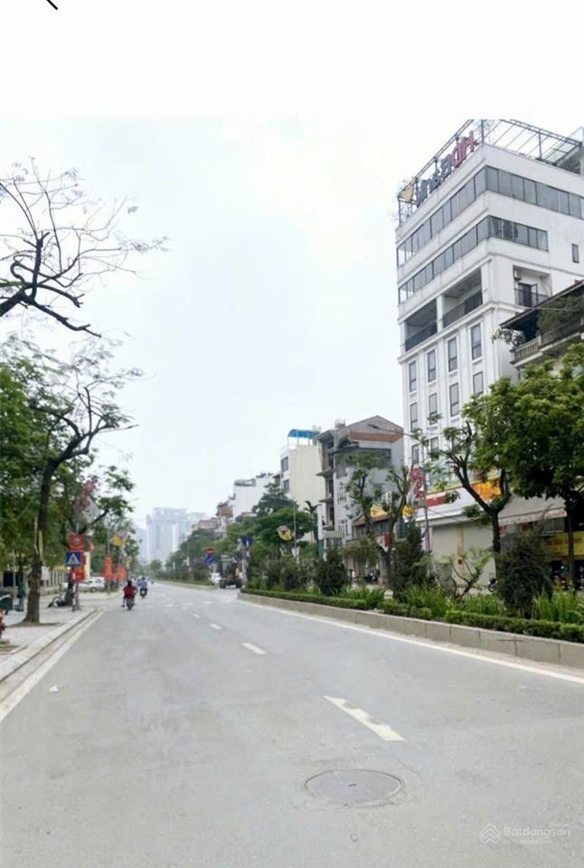 Mảnh đất hiếm mặt phố lạc long quân, tây hồ, gần 2 con rồng, view hồ tây, dt 170m