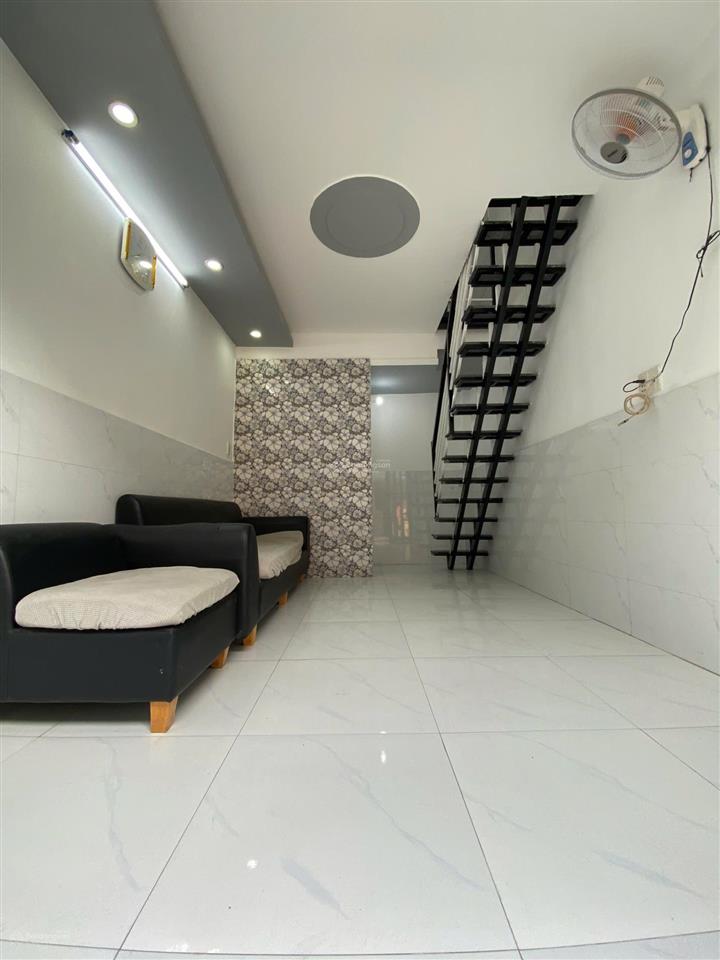 Bán nhà 3 tầng hẻm đội cung, p. 11, quận 11, gần đường lớn, gần vòng xoay lê đại hành, 3.55 tỷ