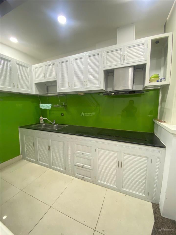 Bán nhà 5 tầng mới đầy đủ nội thất, hẻm hoà hưng, p.13, quận 10