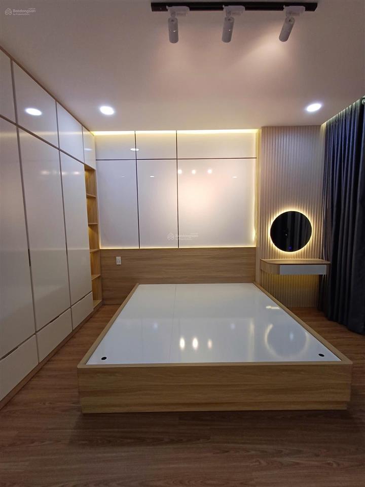 Bán nhà 4 tầng mới (4mx13.4m), góc 2mt đường tô hiệu, quận tân phú, gần cv đầm sen