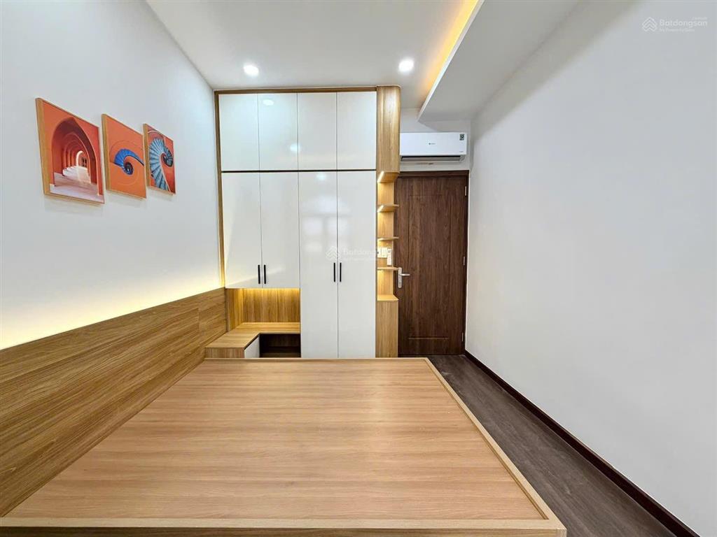 Bán nhà 3 tầng mới hẻm xe hơi điện biên phủ, p.3, quận 3  khu bàn cờ
