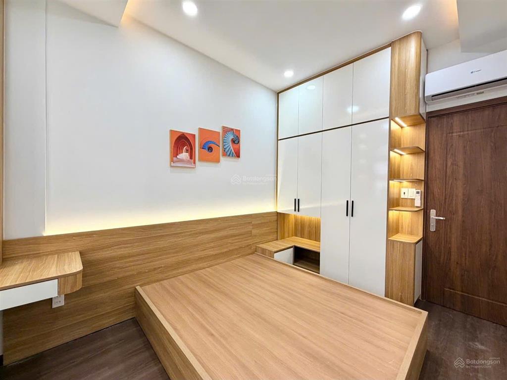 Bán nhà 3 tầng mới hẻm xe hơi điện biên phủ, p.3, quận 3  khu bàn cờ