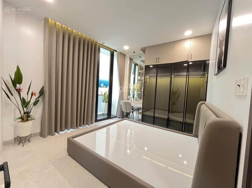 Bán nhà 4 tầng mới, hẻm 5m âu cơ, p. 9, tân bình, đầy đủ nội thất, có thang máy!