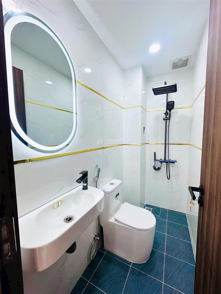 Bán nhà 4 tầng mới mặt tiền hồng lạc, p.10, tân bình, 3.8x11m, nhà mới full nội thất