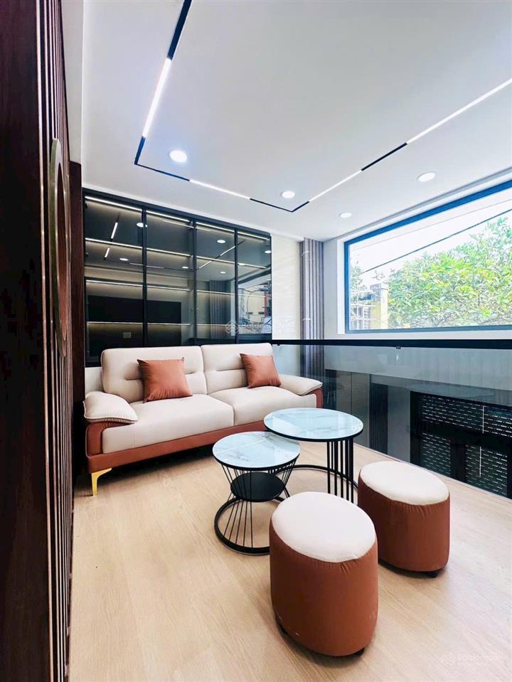 Bán nhà 4 tầng mới mặt tiền hồng lạc, p.10, tân bình, 3.8x11m, nhà mới full nội thất