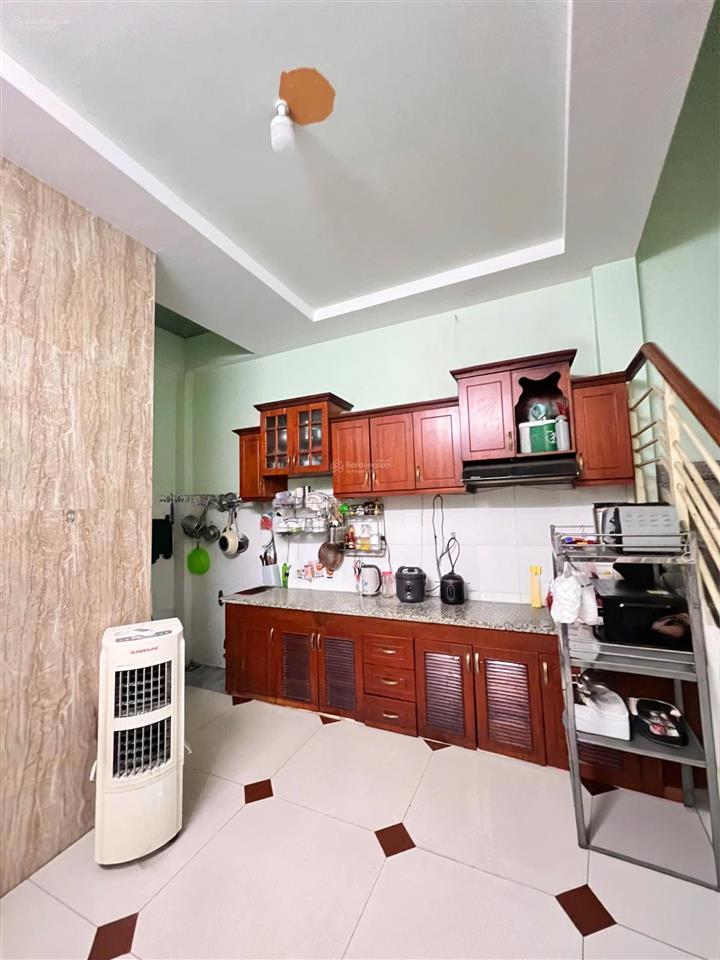 Bán nhà hẻm 64 hoà bình, p.5, quận 11, dt 4x14m, 4 tầng mới, giá 6.48 tỷ/tl