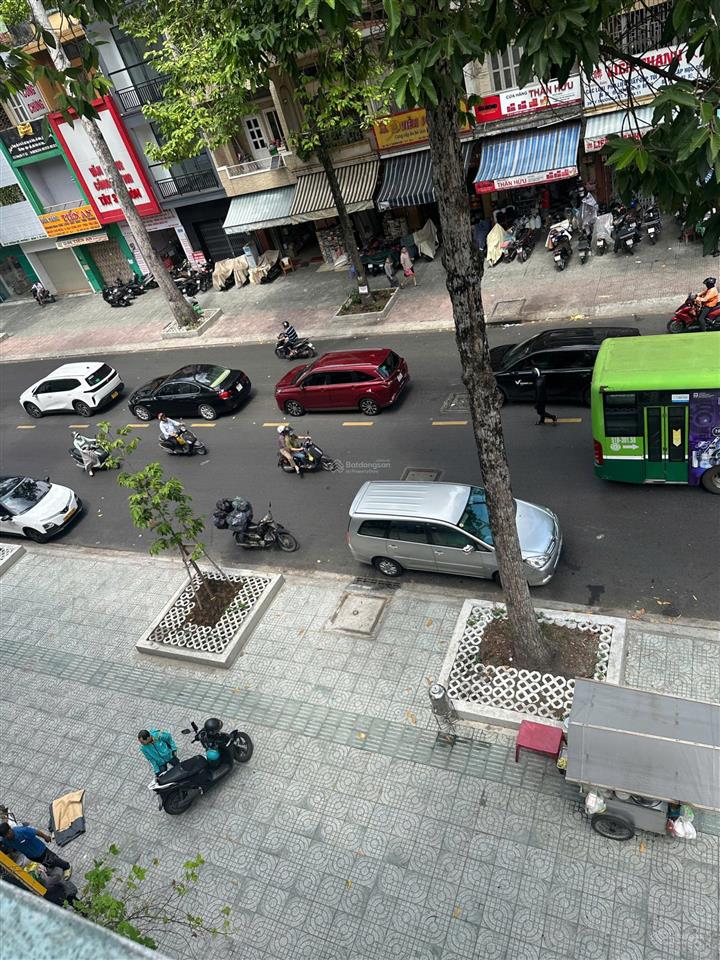 Cho thuê nhà 4 tầng mặt tiền 38 lý thường kiệt, p.7, quận 10  vị trí đẹp  kinh doanh đa ngành