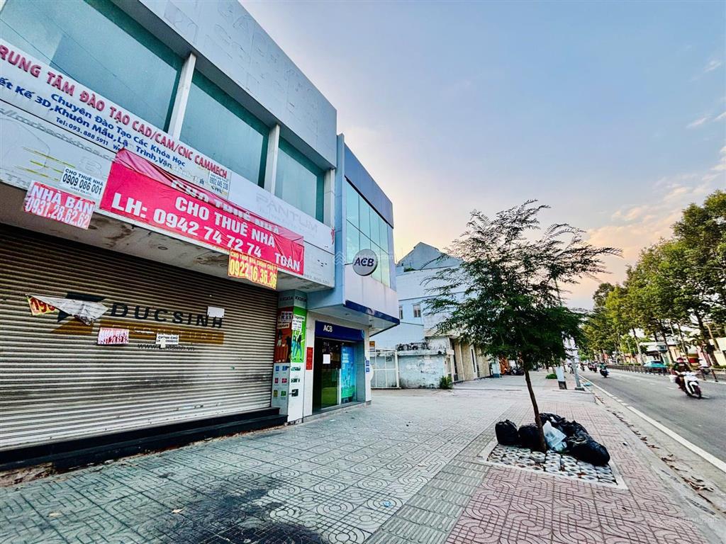 Cho thuê nhà mặt tiền 261b lý thường kiệt, phường 15, quận 11, vị trí đẹp, 7mx16m