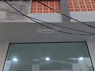 Bán nhà hẻm 4m bà hạt, p.9, quận 10, dt 4m x 10m, nhà 5 tầng mới vào ở ngay!