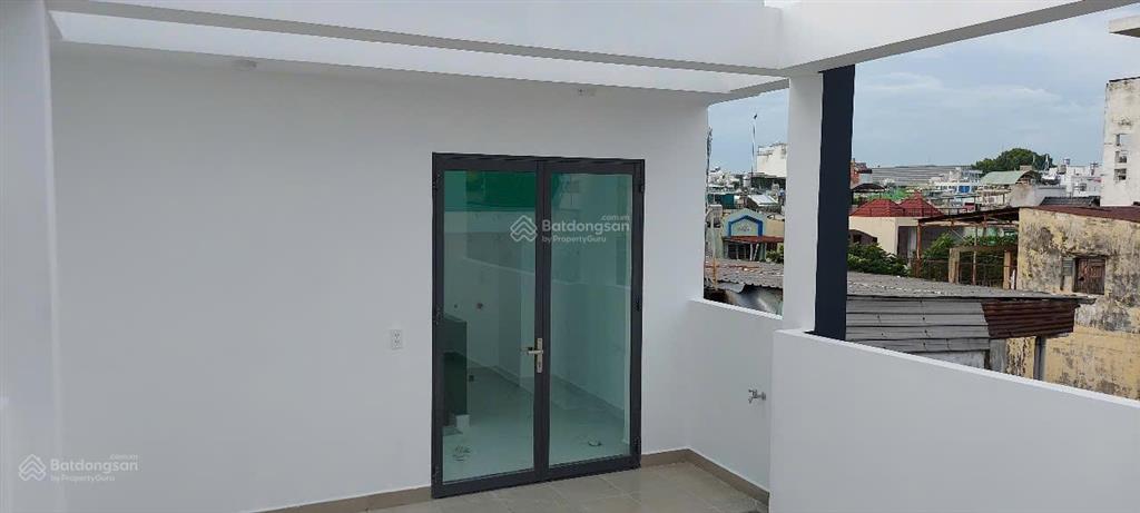 Bán nhà hẻm 4m bà hạt, p.9, quận 10, dt 4m x 10m, nhà 5 tầng mới vào ở ngay!