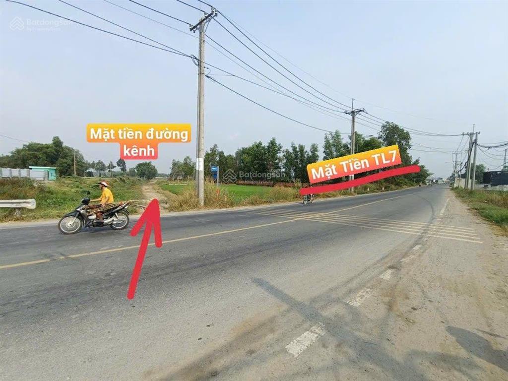 Bán đất 2 mặt tiền tỉnh lộ 7, gần 10.000m2 khu dân cư.