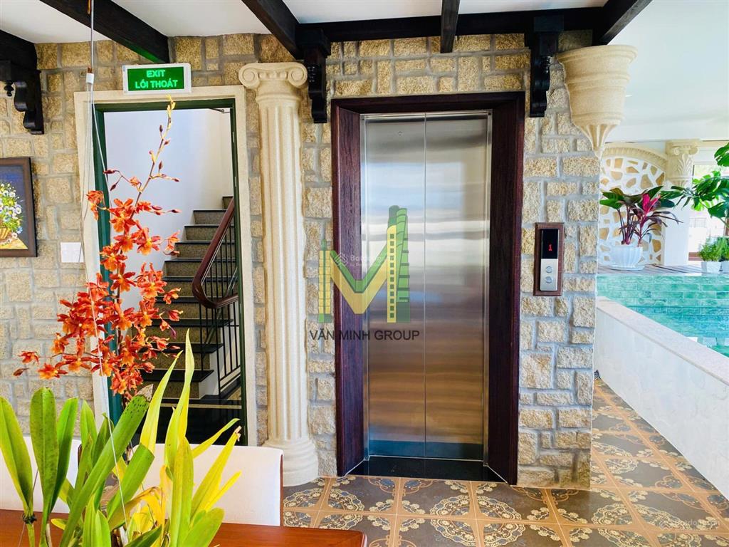 Em chính chủ cần bán gấp biệt thự kiểu pháp cổ điển, khu compound tp đà lạt