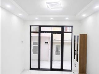 Chính chủ cần tiền bán gấp nhà mới xây ngay đường phan đình phùng trung tâm đà lạt, siêu rẻ bất ngờ