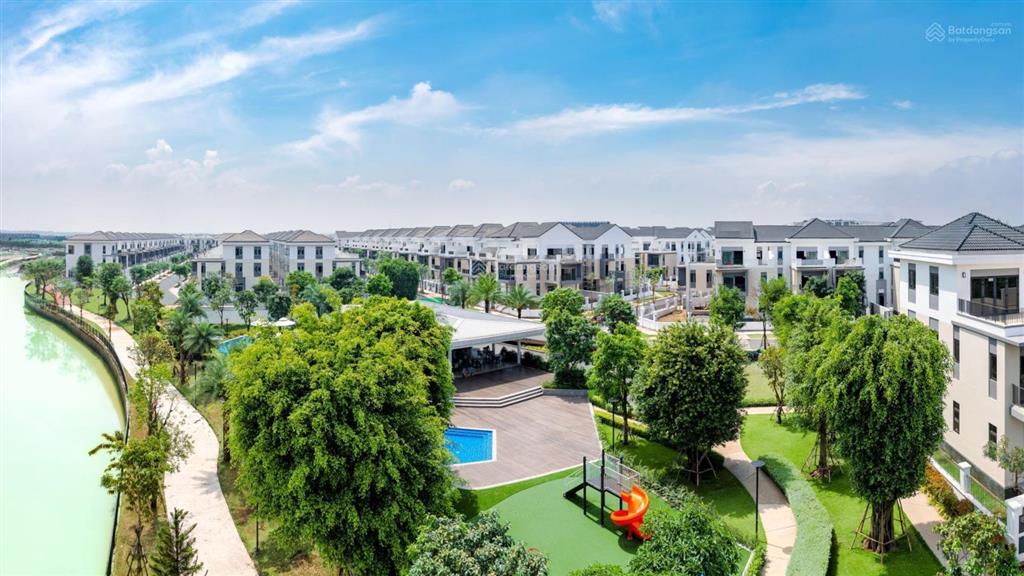 Một trong số ít căn nhà phố aquacity 5x19,5m giá 5,4 tỷ.  0978 469 ***