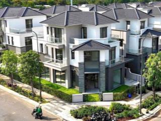 Duy nhất căn biệt thự đơn lập góc, công viên bao quanh căn nhà .  0978 469 ***