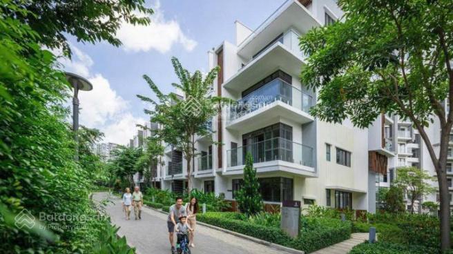 Cần ra nhanh cắt lỗ 5 tỷ căn góc the glen. sẵn hđ cho thuê 55 triệu/tháng.  0978 469 ***