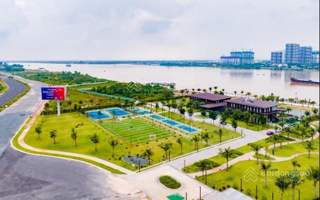 Nhà phố izumi city nhà sẵn kèm sổ hồng riêng. mặt tiền rộng 6m, chỉ 6,9 tỷ.  0978 469 ***