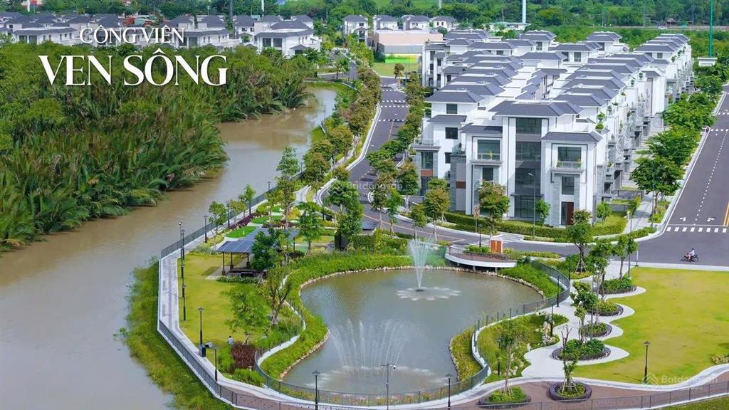 Biệt thự đơn lập gladia căn nội khu hướng đông nam, giá tốt.  0978 469 ***