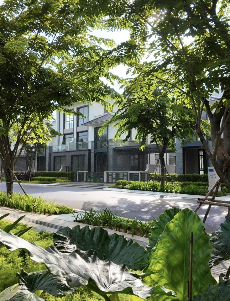 Biệt thự đơn lập gladia căn nội khu hướng đông nam, giá tốt.  0978 469 ***