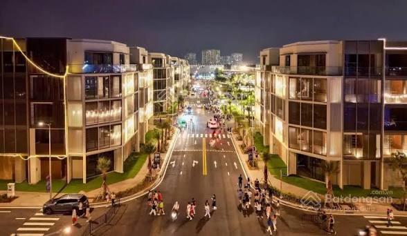 Cho thuê nhà phố soho the global city, nhà trống, giá 25 triệu/tháng