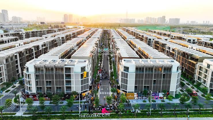 Soho the global city  nhà phố 5x19m trục n3c gần wiyo complex, có sổ, giá 31 tỷ