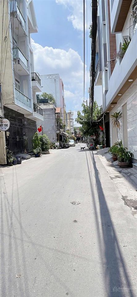 Nhà đẹp 5 phòng ngủ, hẻm 6m đúc 5 tấm, nội thất đẹp, khu cao tầng đường mã lò, bhh a, bình tân