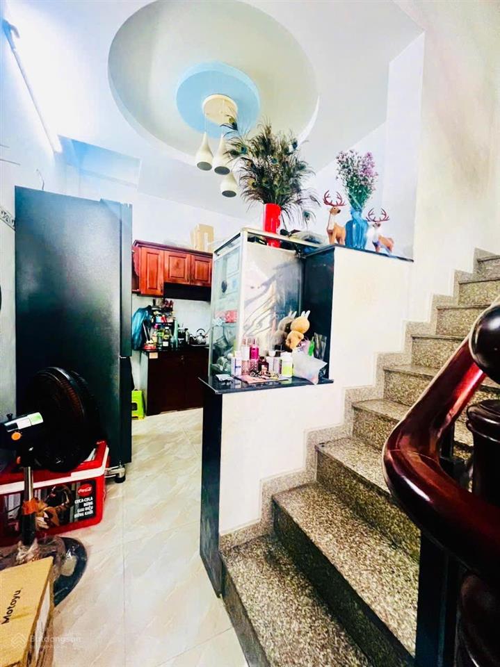 Nhà đúc 4 tấm hẻm thông xe hơi thẳng đẹp đường số 14 phường bhh a quận bình tân