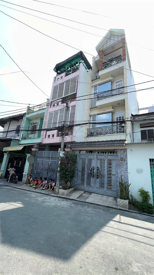 Nhà đẹp, hẻm đẹp đúc 4 tấm đường lê văn quới, phường bình trị đông, quận bình tân. diện tích 4x16m