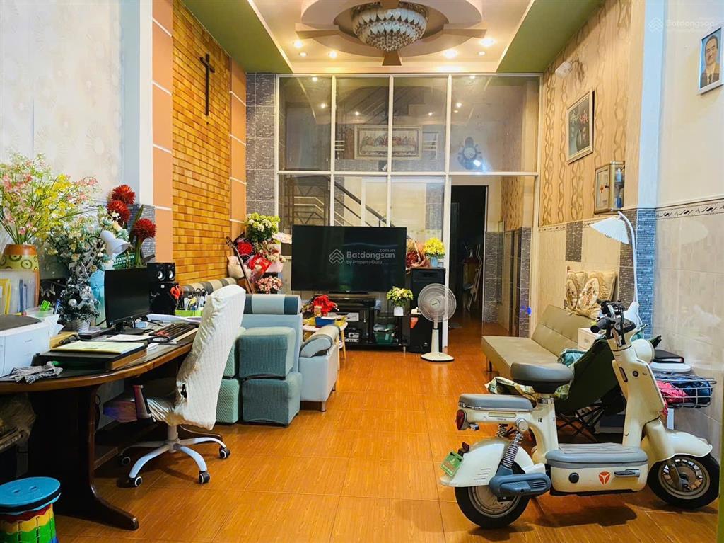 Nhà bán hẻm kinh doanh đường hương lộ 2 . diện tích 4 x20. phường bình trị đông a quận bình tân