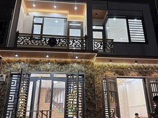 Nhà ngang 8m thích hợp cho gia đình đông người. hoặc vừa ở vừa cho thuê. đường hương lộ 2 bình tân