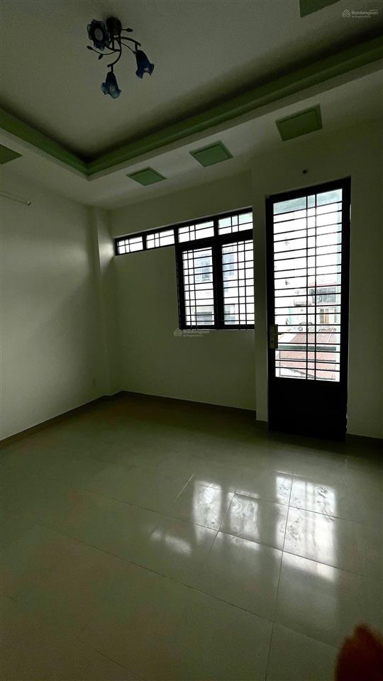 Mặt tiền kinh doanh tấp nập đường số 27 phường tân sơn nhì quận tân phú
