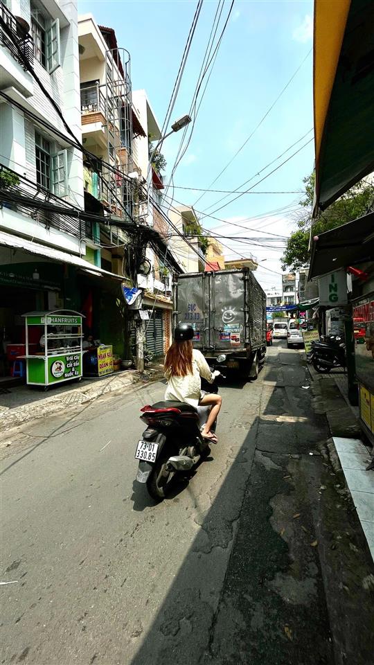 Mặt tiền kinh doanh tấp nập đường số 27 phường tân sơn nhì quận tân phú