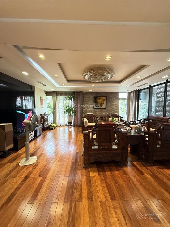 Khu phân lô quân đội phố nguyễn ngọc nại  diện tích 100m2  9 tầng  oto tránh đỗ  dt ổn định