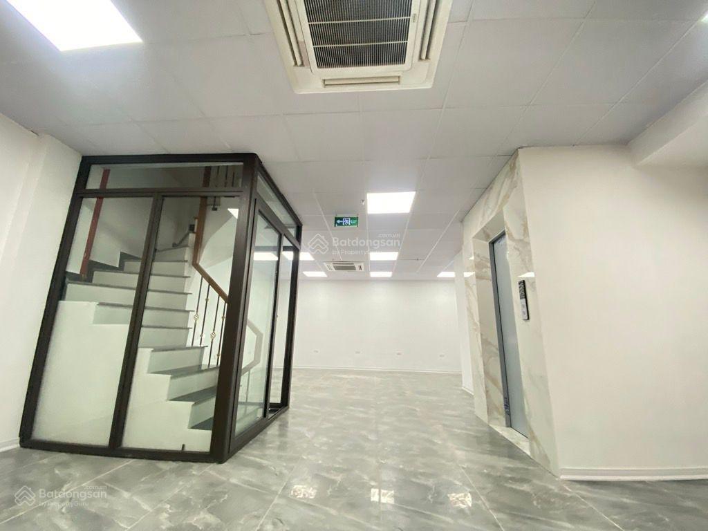 Lô góc  khu phân lô phố xã đàn  85m2  9 tầng  oto tránh  pccc đạt chuẩn