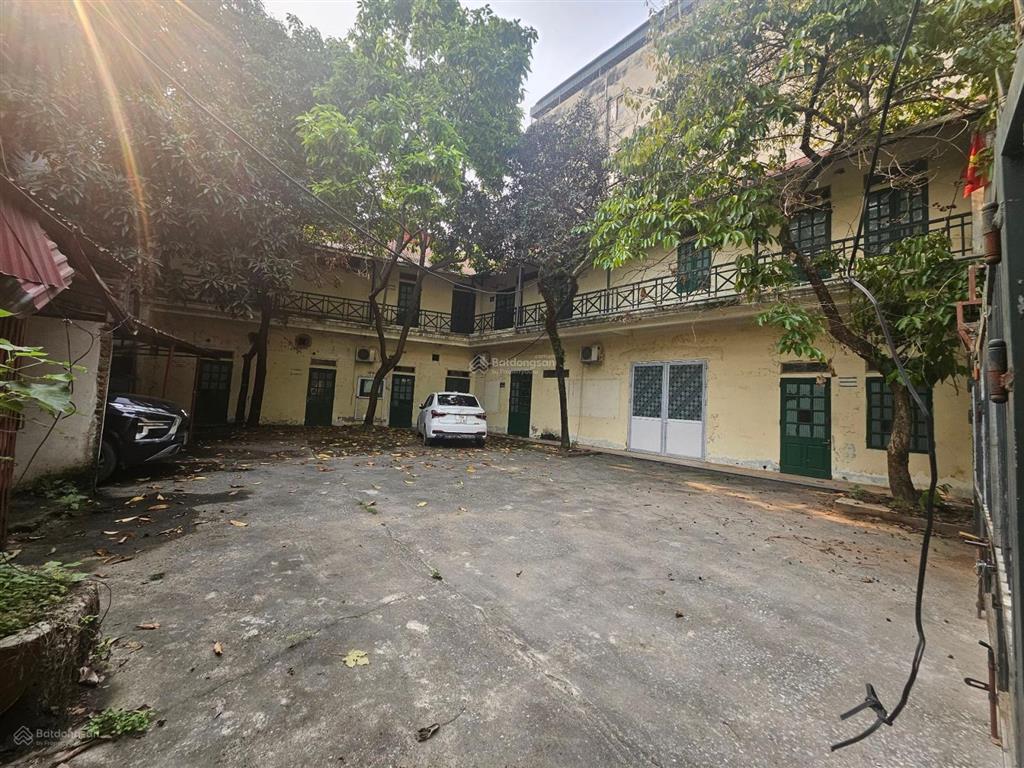 Mảnh đất hiếm 400m2  mt 22m  hoàng mai  xây building  kinh doanh  chỉ 99 tỷ