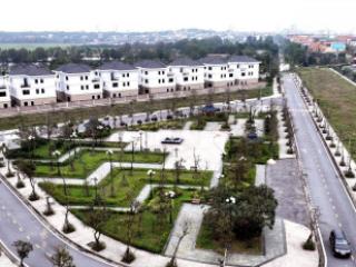 Bán lô đất 7x20m, 140m², hạ tầng 100%, liền kề dự án sungroup, fpt, sổ đỏ riêng