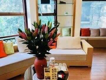 Bán nhà phố trung kính, nhà ngõ 193, 105m2 5 tầng, mt 5 mét, ngõ ô tô tránh, giá 31 tỷ