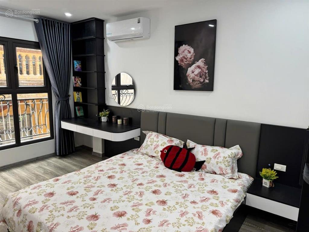 Bán nhà phố lưu quang vũ, 45m2, 6 tầng. mặt tiền 5,4m. nhà đẹp, kinh doanh, giá 30 tỷ