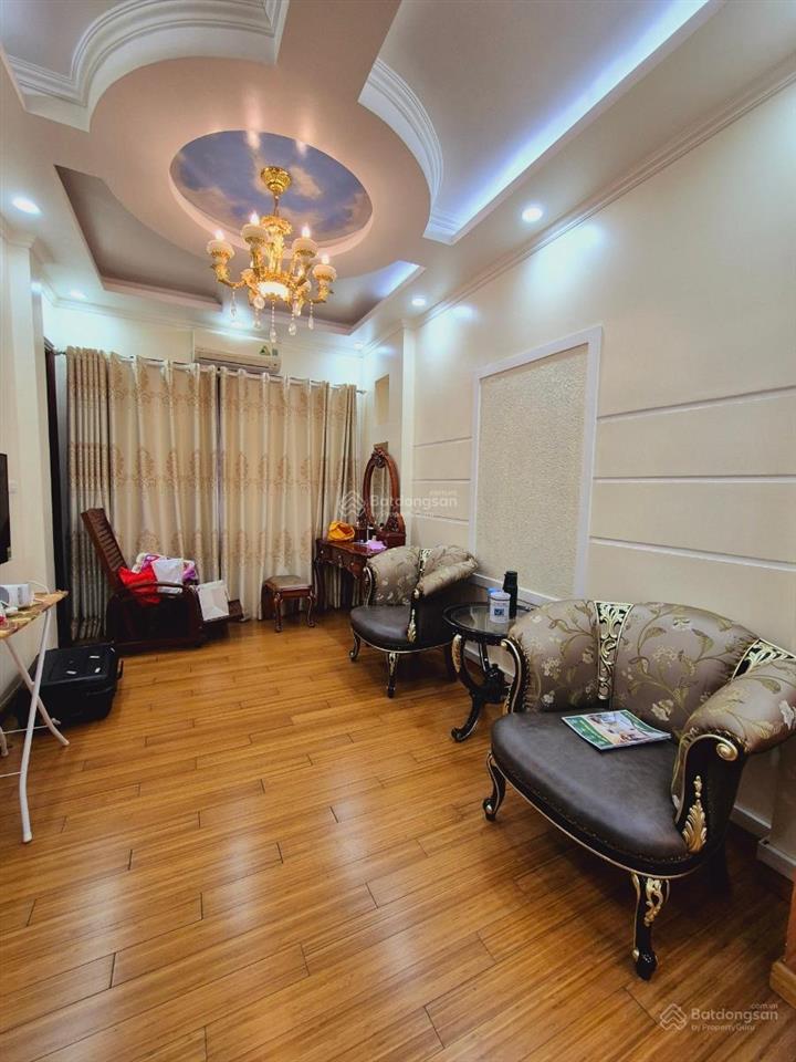 Bán nhà phố lưu quang vũ, 45m2, 6 tầng. mặt tiền 5,4m. nhà đẹp, kinh doanh, giá 30 tỷ