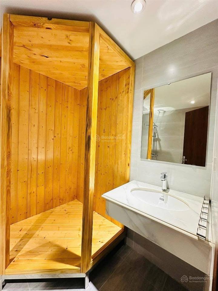 Bán căn hộ chung cư flc complex 36 phạm hùng 70m2 , 2 ngủ , 2wc , 7 tỷ