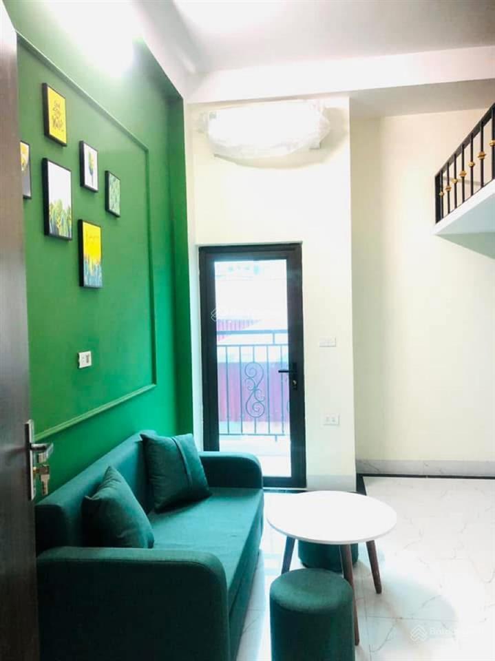 Bán nhà triều khúc 55m2 ,9 tầng ,mặt tiền 4.1m . 10m ra phố ,doanh thu 80tr/ tháng,chào bán 15,9 tỷ