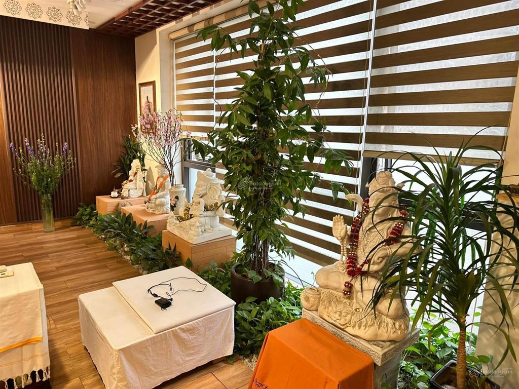 Bán nhà phố phương mai. toà văn phòng cho thuê. 66m2 8 tầng, mặt tiền 6m, 33,9 tỷ