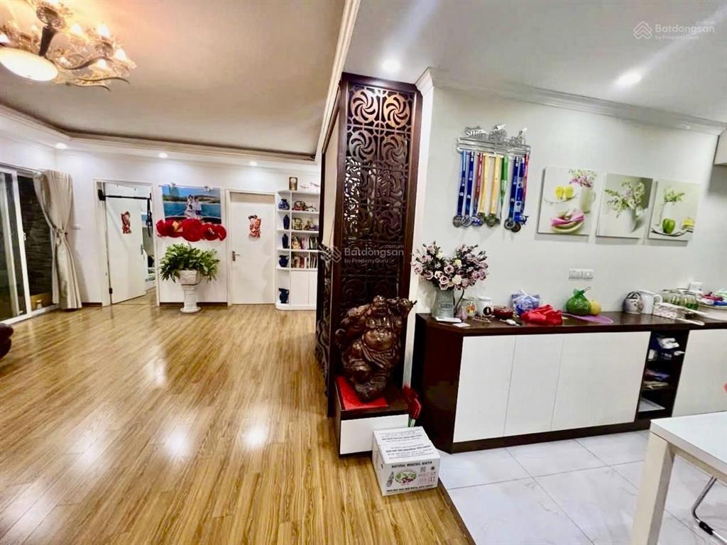 Bán căn hộ chung cư m5 nguyễn chí thanh, 149 m2, 3 ngủ, 2wc, 11 tỷ