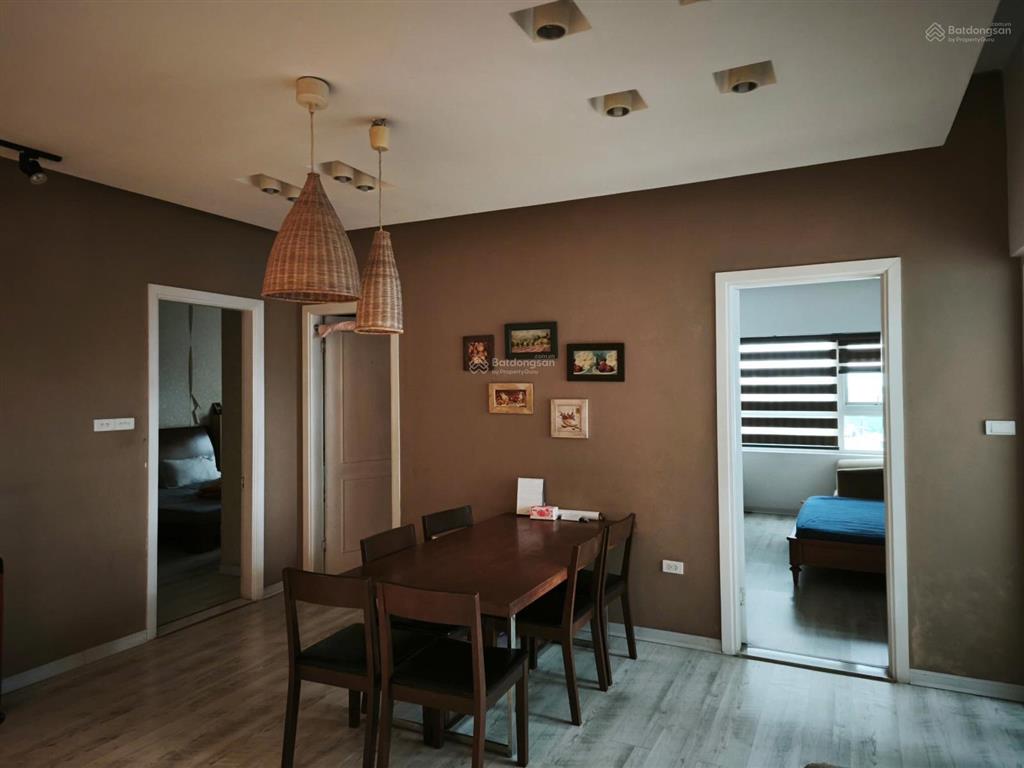 Bán căn hộ chung cư m4 nguyễn chí thanh, 120 m2, 3 ngủ, 2wc, 8 tỷ