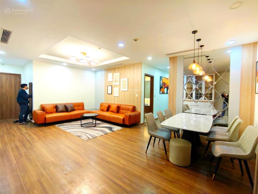 Bán chung cư golden park tower p12 114.5m2 , t12. giá 13 tỷ số 2 phạm văn bạch, cầu giấy